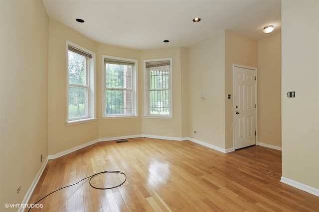 1344 W 52nd St, Chicago, IL 60609 photo 3