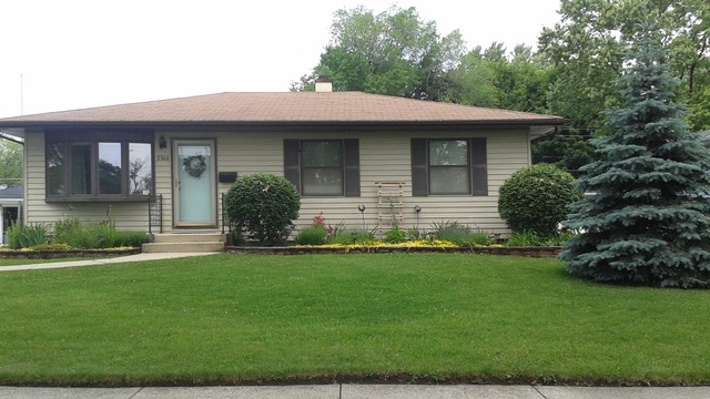 2306 W Cedar St, Rolling Meadows, IL 60008 photo 1