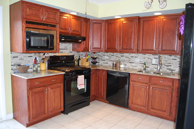 2306 W Cedar St, Rolling Meadows, IL 60008 photo 3