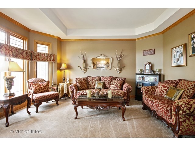 11637 Coach Dr, Mokena, IL 60448 photo 3