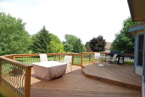 7492 Joy Ln, Roscoe, IL 61073 photo 17