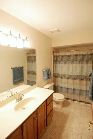 7492 Joy Ln, Roscoe, IL 61073 photo 13