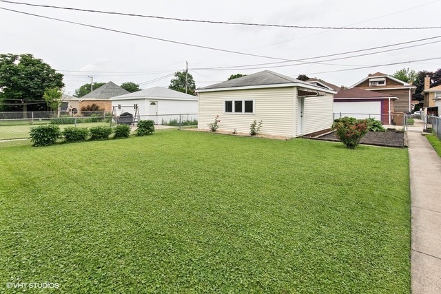 2523 Forest Ave, Riverside, IL 60546 photo 10