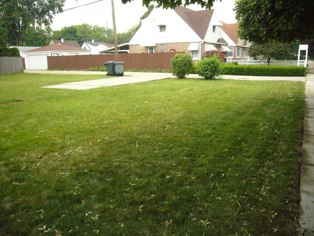 2300 Nathaniel Pl, Evanston, IL 60202 photo 12