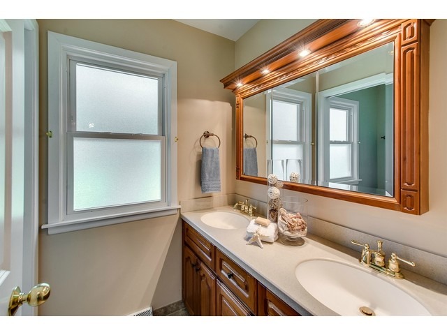1519 Mayo Ave, Wheaton, IL 60189 photo 14