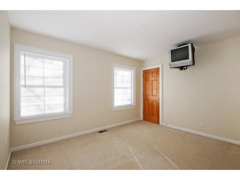 251 Pebblestone Rd, Naperville, IL 60565 photo 12
