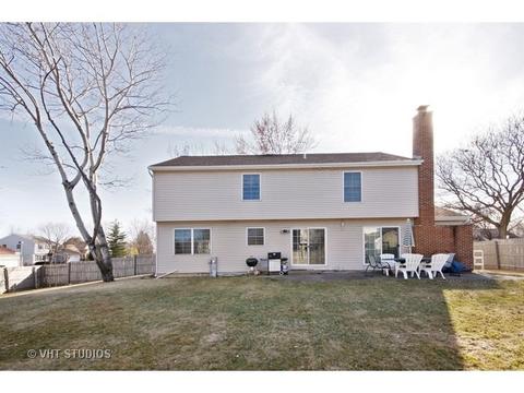 251 Pebblestone Rd, Naperville, IL 60565 photo 14