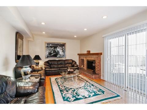 251 Pebblestone Rd, Naperville, IL 60565 photo 5