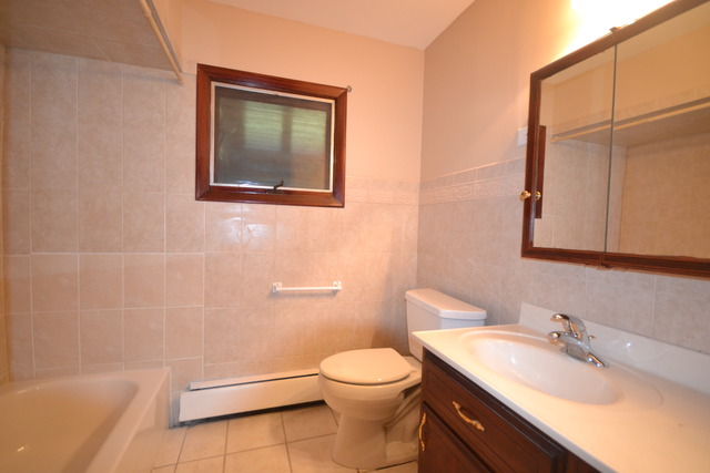1208 Getzelman Trl, Algonquin, IL 60102 photo 14