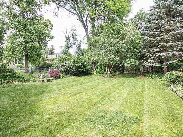 10517 S Prospect Ave, Chicago, IL 60643 photo 23