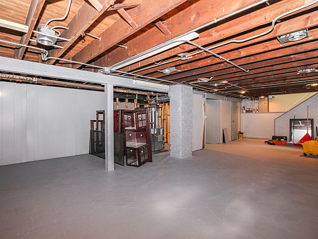 10517 S Prospect Ave, Chicago, IL 60643 photo 18