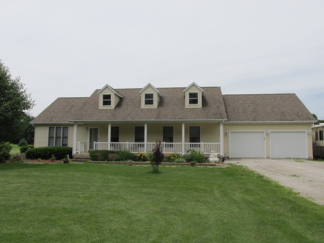 2145 E 879th Rd, Tonica, IL 61370 photo 1