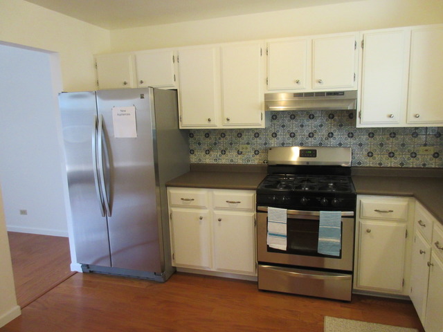 954 Grant St, Bartlett, IL 60103 photo 5