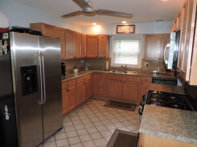 616 S Mckinley Ave, Kankakee, IL 60901 photo 4