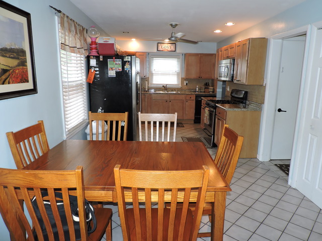 616 S Mckinley Ave, Kankakee, IL 60901 photo 3