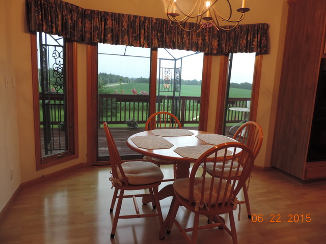 7975 Joy Ln, Roscoe, IL 61073 photo 6