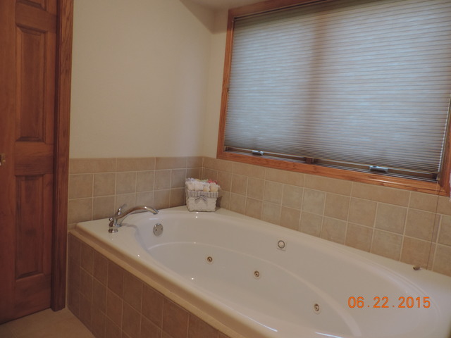 7975 Joy Ln, Roscoe, IL 61073 photo 16