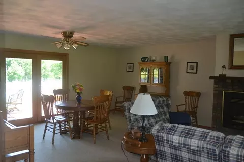 1790 Wolverine Rd, Dixon, IL 61021 photo 7