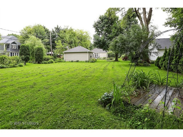 125 E Crescent Ave, Elmhurst, IL 60126 photo 10