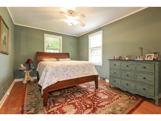 125 E Crescent Ave, Elmhurst, IL 60126 photo 5