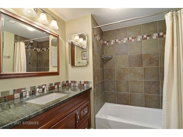 730 Becker Rd, Glenview, IL 60025 photo 22