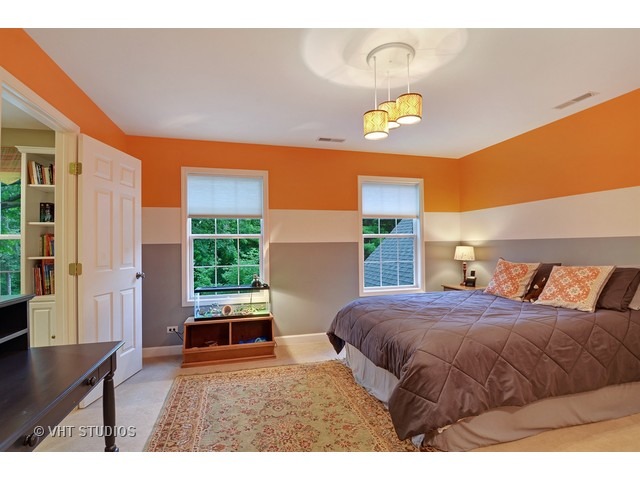 730 Becker Rd, Glenview, IL 60025 photo 18