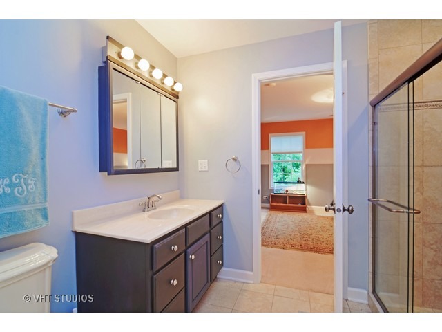 730 Becker Rd, Glenview, IL 60025 photo 20