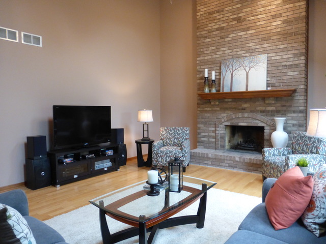 711 Crestview Dr, Bolingbrook, IL 60440 photo 8