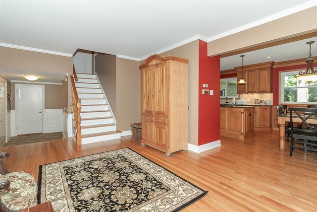 4249 Wilson Ave, Rolling Meadows, IL 60008 photo 3