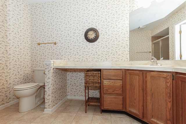 1900 Golf View Dr, Bartlett, IL 60103 photo 14
