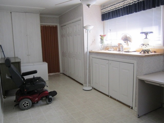 1331 Anthony Rd, Wheeling, IL 60090 photo 6