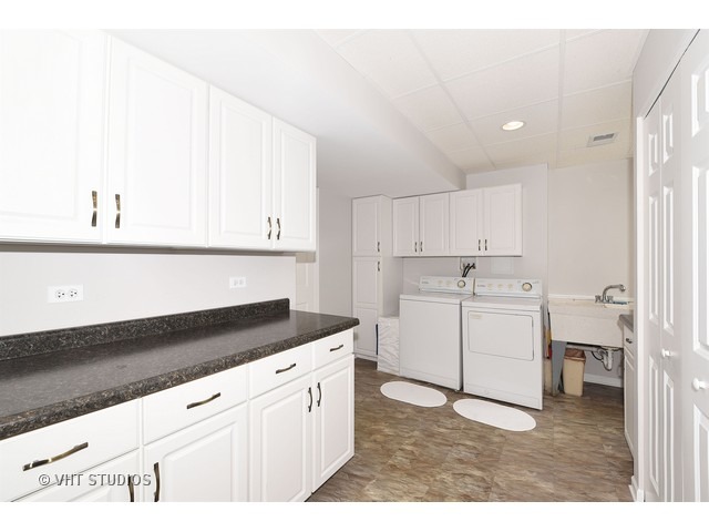 6620 Western Ave, Willowbrook, IL 60527 photo 20