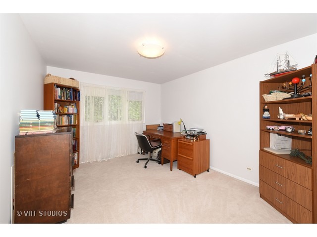 6620 Western Ave, Willowbrook, IL 60527 photo 16