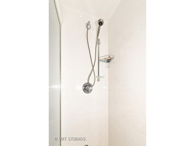 6620 Western Ave, Willowbrook, IL 60527 photo 15