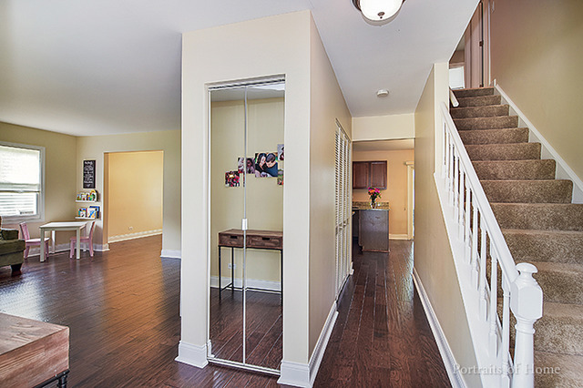 4200 Crimson Dr, Hoffman Estates, IL 60192 photo 13