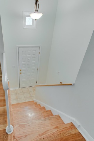 1139 E Juniper Ln, Mount Prospect, IL 60056 photo 6