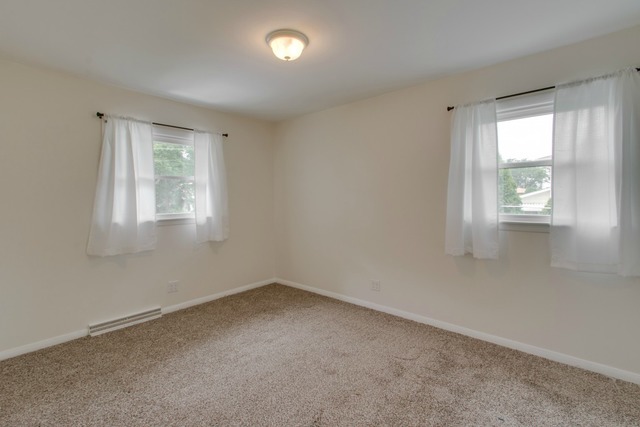 1139 E Juniper Ln, Mount Prospect, IL 60056 photo 9