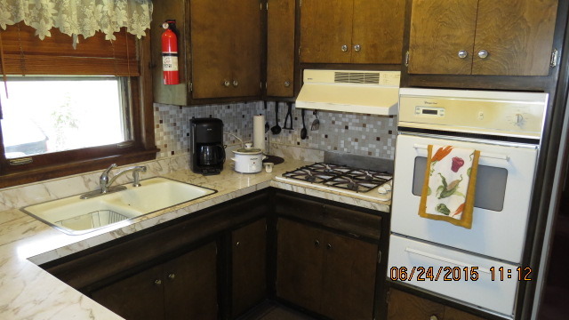8052 S Oketo Ave, Bridgeview, IL 60455 photo 17