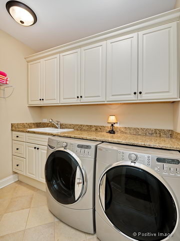 815 W Elm St, Wheaton, IL 60189 photo 15