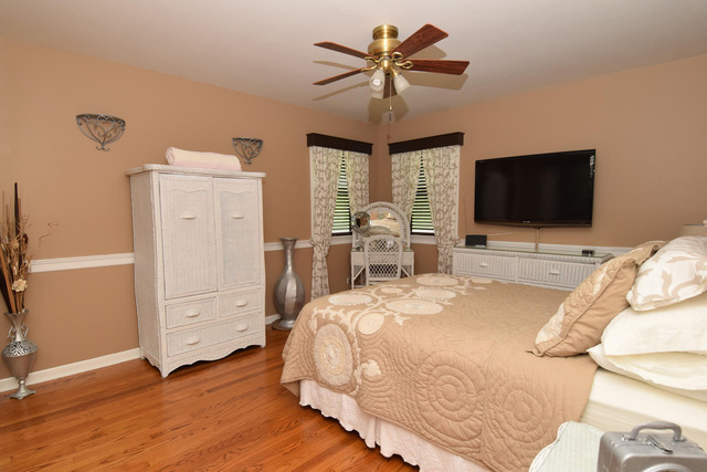 4 N355 Walter Rd, Addison, IL 60101 photo 8