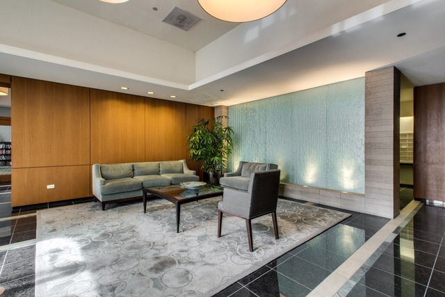420 E Waterside Dr #401, Chicago, IL 60601 photo 18