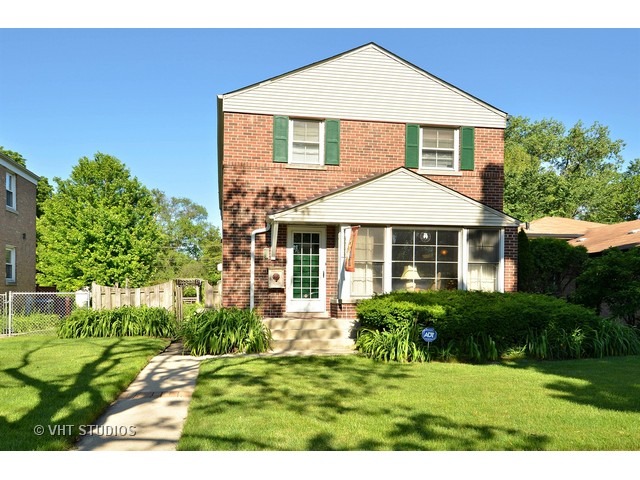 9233 Ewing Ave, Evanston, IL 60203 photo 1