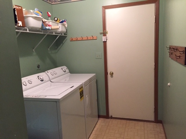 4820 W Glenbrook Trl, Mchenry, IL 60050 photo 16