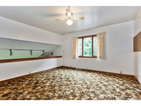 2154 Bell Rd, Minooka, IL 60447 photo 5