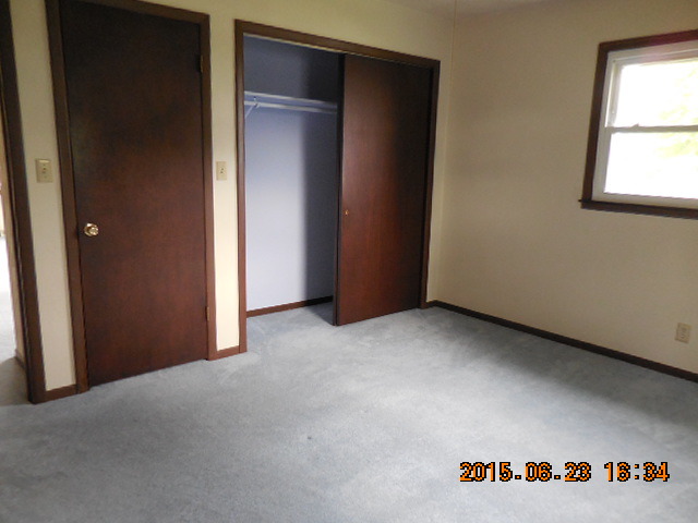 422 S Pine St, Buda, IL 61314 photo 6