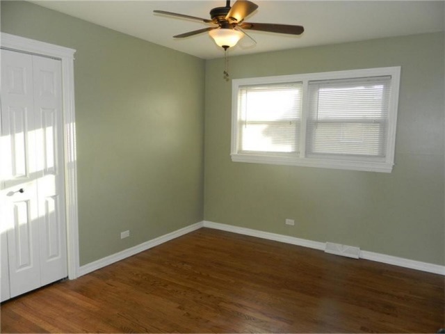 8317 W Park Ave, Niles, IL 60714 photo 9