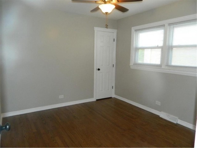 8317 W Park Ave, Niles, IL 60714 photo 10