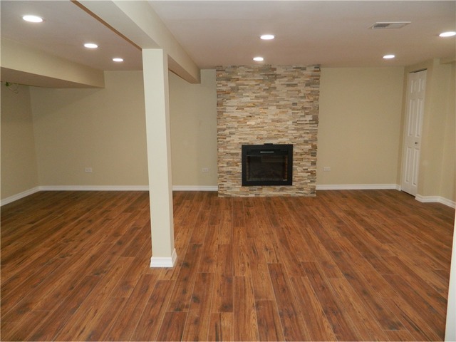 8317 W Park Ave, Niles, IL 60714 photo 15