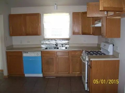 15340 Willow Ln, Markham, IL 60428 photo 9