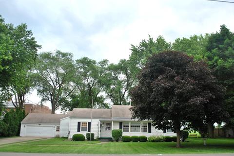 202 S Pine St, Gardner, IL 60424 photo 2